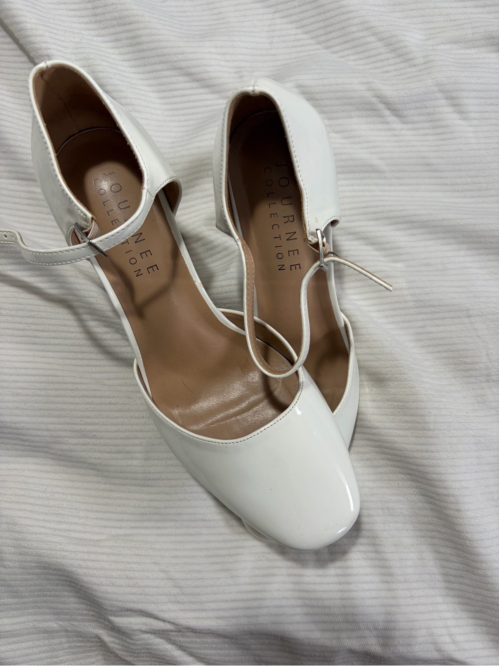 Journee Collection White Block Heel